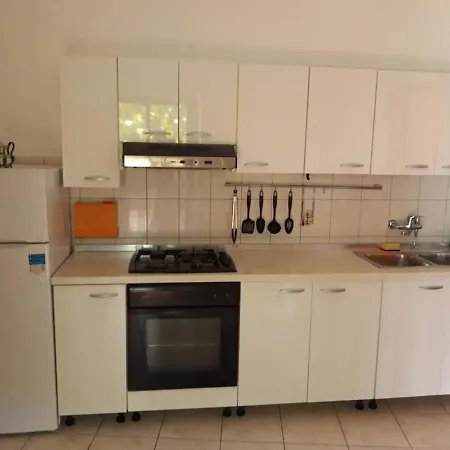Lilo Apartment Maslinica